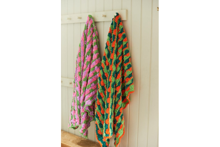Crochet Blankets & Cushion Cover 10248