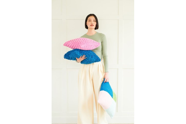 Cushion Cover Pattern DK 10085