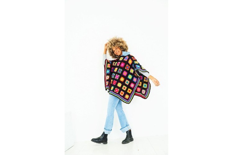 Ponchos Ladies DK Wool 10168