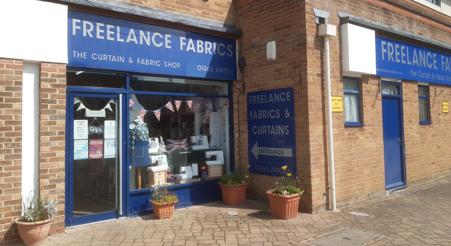 to the Freelance Fabrics website Freelance Fabrics